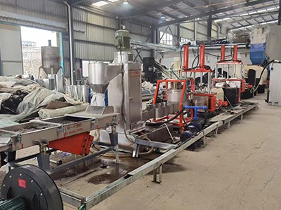 Twin-Screw Plastic Pelletizing System (Counter-Rotating Twin-Screw Extrusion)
