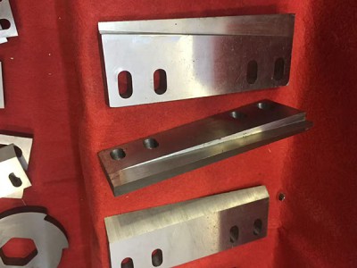 Blades for Crushers and Pelletizers